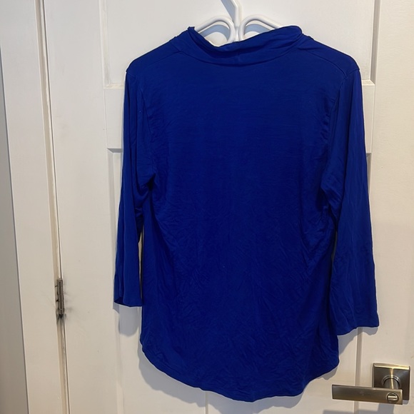 Top - Picture 3 of 3